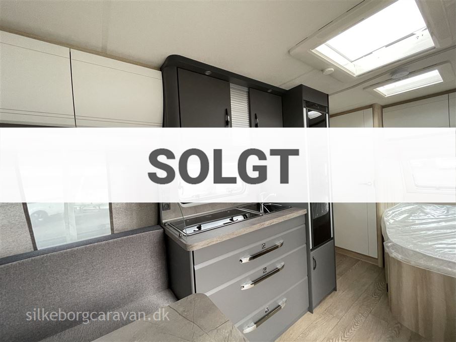 Hobby De Luxe 460 UFe